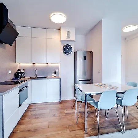 Laguna 20 Lesna Apartamento *