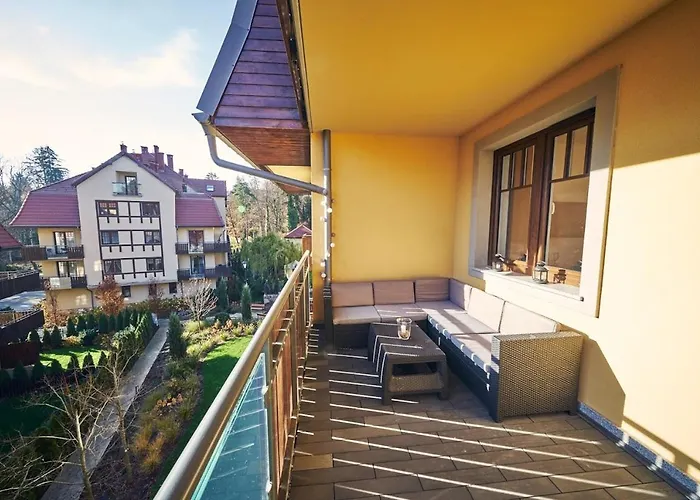 Laguna 20 Apartament Elegancki 폴라니카-즈루이