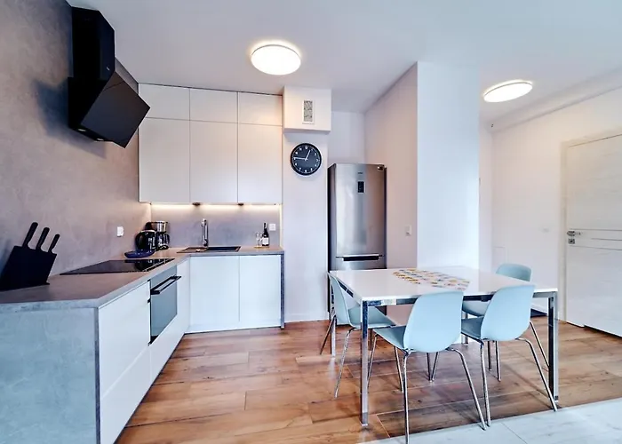 Laguna 20 Apartament Elegancki 아파트 *